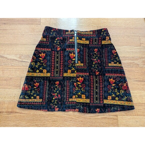 H&M Coachella Womens Size 6 Patterned Velvet Mini Skirt Boho Festival Bohemian - Picture 10 of 13